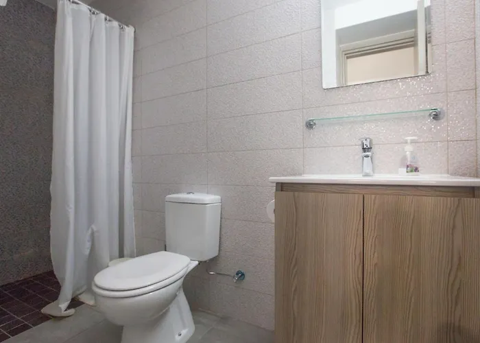 - Schoenes Fuer 10 Personen By Interhome Casa vacanze Protaras