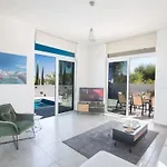 - Schoenes Fuer 10 Personen By Interhome * Protaras