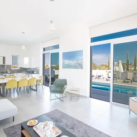 Сasa de vacaciones - Schoenes Fuer 10 Personen By Interhome *