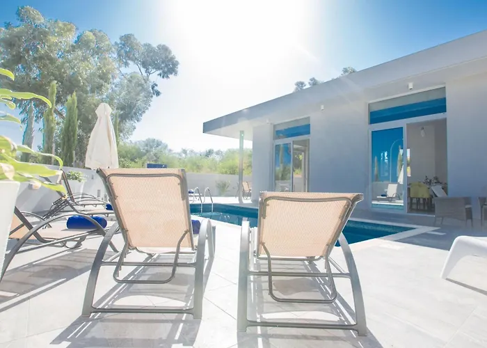 Сasa de vacaciones - Schoenes Fuer 10 Personen By Interhome *